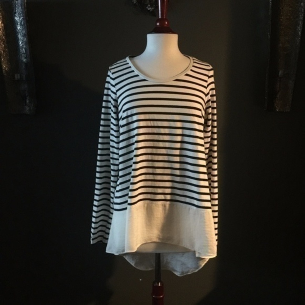 Anthropologie womens long sleeve stripe top size M